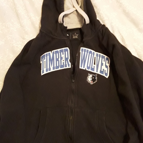 MN Timberwolves Zipper Hoodie size small - Picture 6 of 6